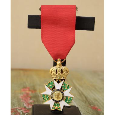 French Legion of Honour Chevalier Class with Crown in Gold (1st Empire)