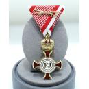 Golden Cross of Merit with the Crown and Swords (Austria-Hungary)