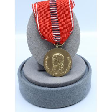 The Crusade Against Communism Medal（Romania Kingdom）