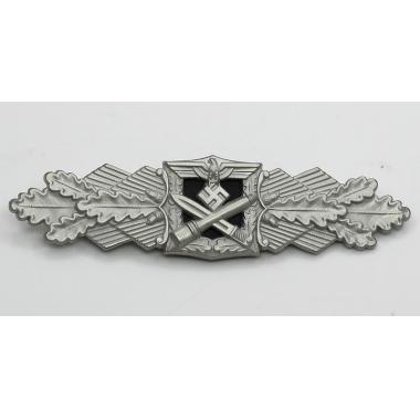 Close Combat Clasp in Silver